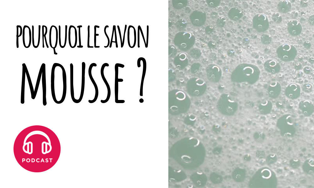 Pourquoi le savon Nettoie-t-il et mousse T-IL ?